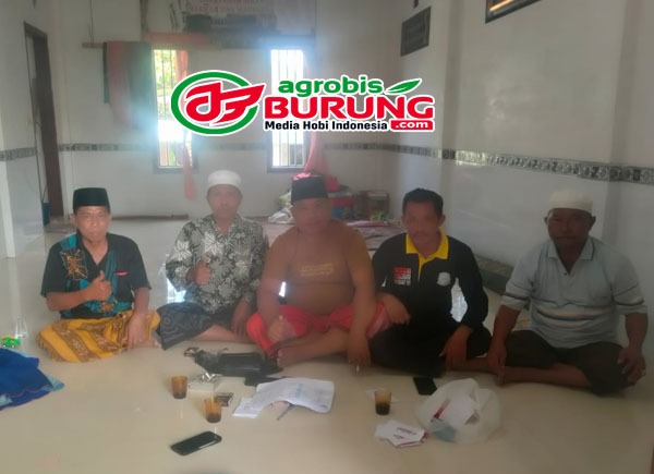 Ust. ALi Wafa, Ketua Pengcam Pengantenan bersama H Abdus Salam