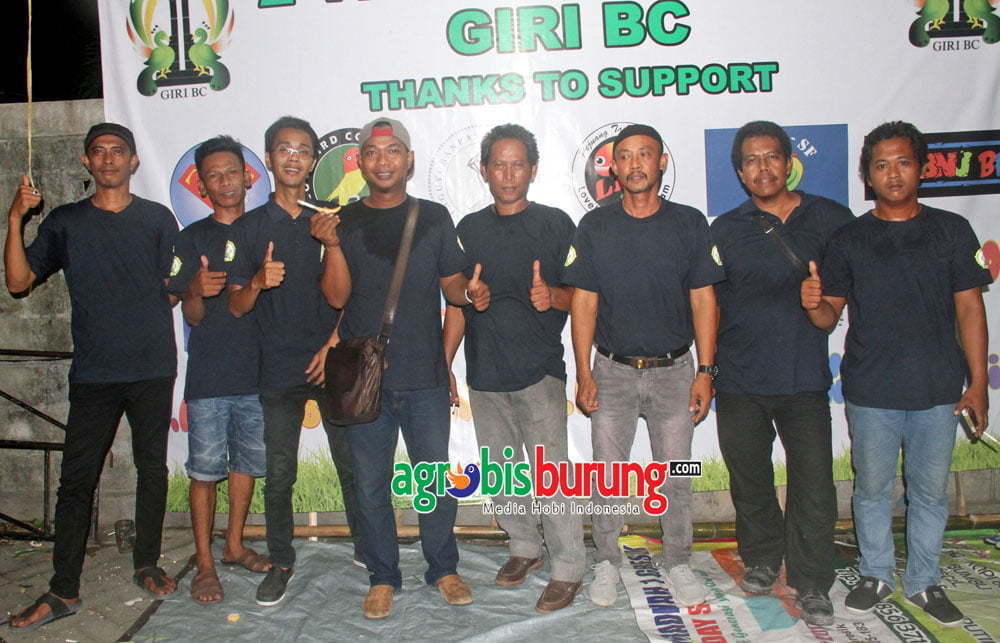 Sebagian Panitia 2nd Anniversary Giri BC
