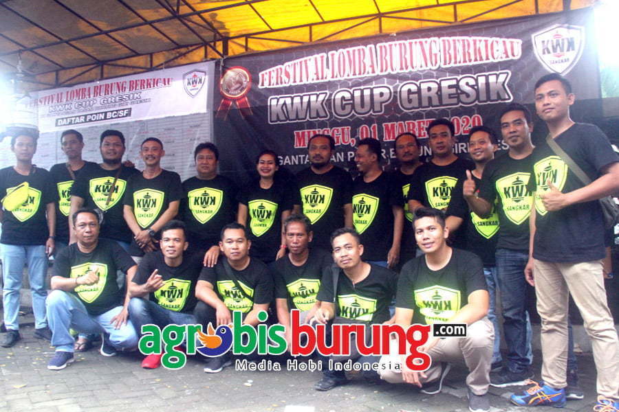 Juri Dan Panitia Yang Bertugas