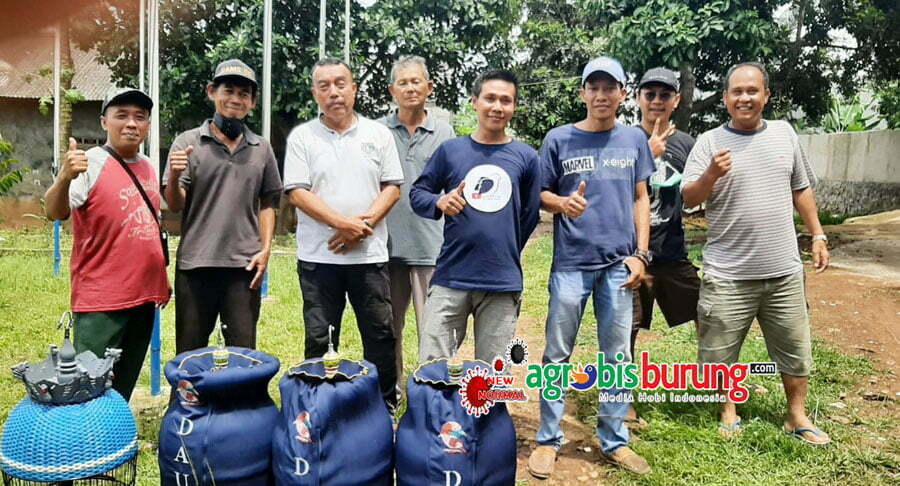 2b34177e-3c40-4718-a7c7-3b350062992b