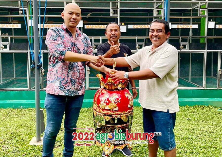 749160c8-db7a-40df-8f6e-f40c5d0c9b97