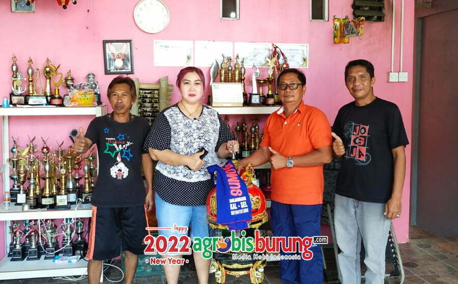 8953c064-e587-4a43-bded-b59f04ad76ff