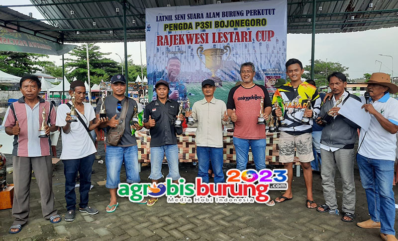 7a6d4083-0489-418d-88c7-5041a961e213