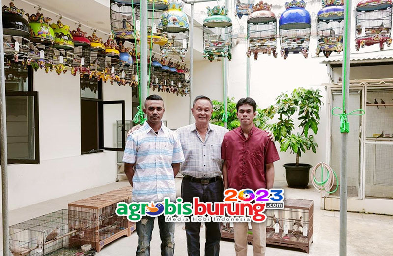 Yanto Yuntani bersama crew T2L BF.