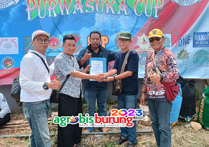 Penyerahan SK Pengda Garut.