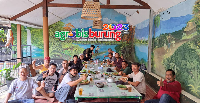 Syukuran usai atas suksesnya kegiatan.