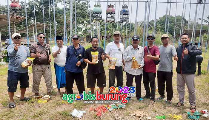 5ed82894-dd03-4400-9753-dcfe207844a9