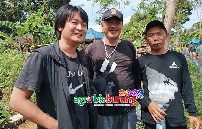 Robby, Arie Tan & Odoy.