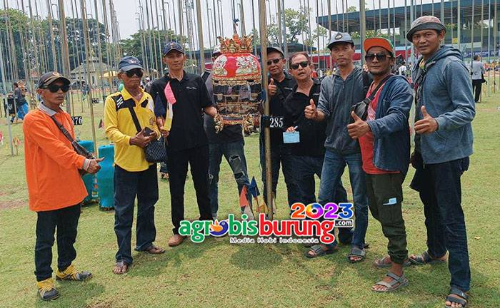 Transaksi Tuan Muda, ganti nama jadi Camry.