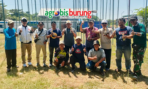 24aeed3a-734a-4cb4-98d6-153a7c0e7bdf