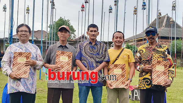 c7bb7c1a-d762-49ac-8a7f-94713dc32e7b