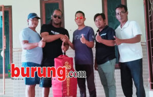 b871aaa4-b2fa-45ca-b921-afd9c26ef399 copy