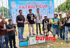 Juara kelas piyik bebas.