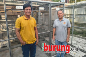 Sintabrata (kanan) & Tatang Meidina di markas Bintang Agung BF Bandung.