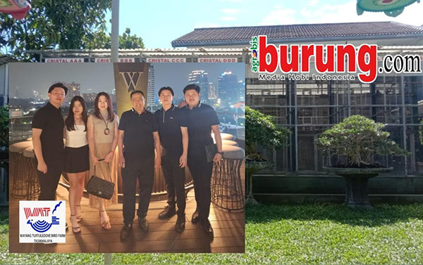 Hendry WAT bersama keluarga besar. (Insert Kandang Cristal BF Surabaya).