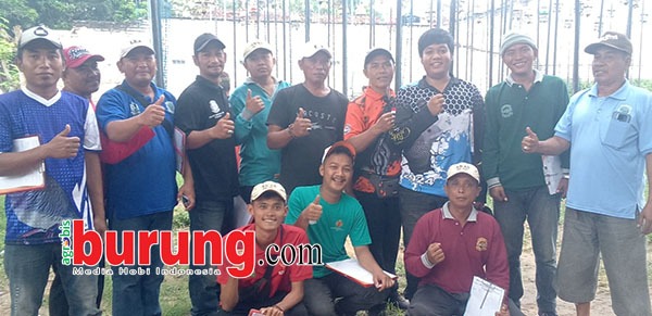 dac3e3de-015c-49b1-b50d-d1b24c8ebe8c