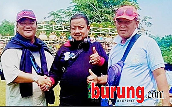 H. Yazid RM Pamekasan & Defri Eyaka Cirebon sepakat transaksi Singa Bukit Rp 50 juta.