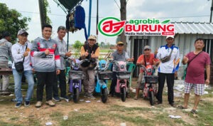 Panitia Liga Sumaci 2025 & pemenang doorprize utama 4 sepeda listrik.